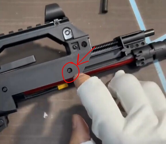 Screenshot_20251204_125300_YouTube~2